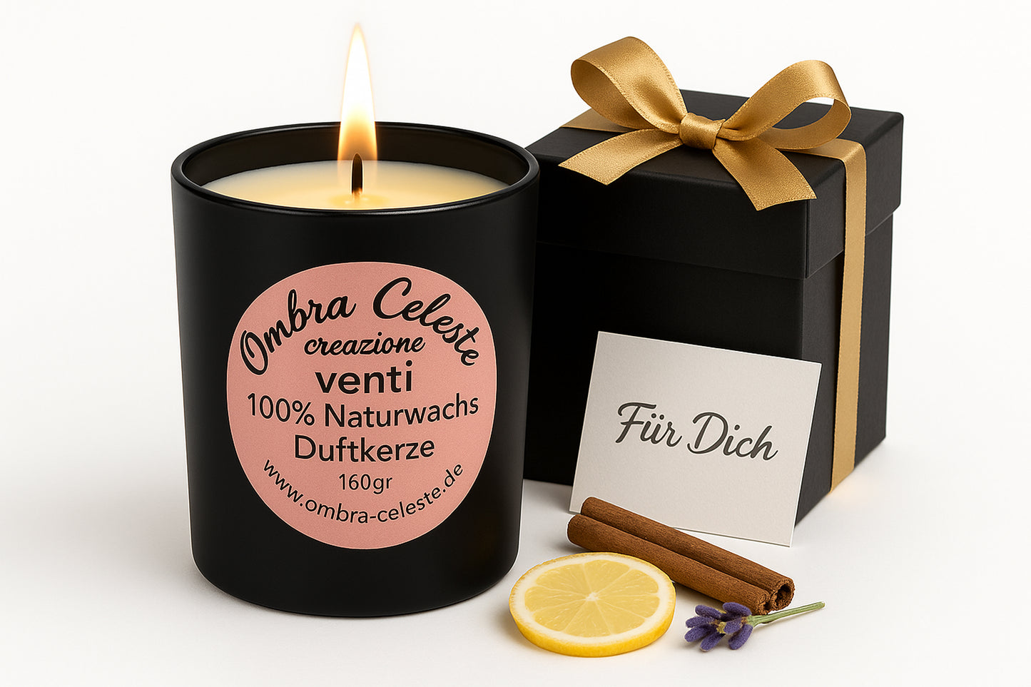 Duftkerze venti von Ombra Celeste mit Verpackung - vegan, handgegossen, schwarzes Glas.